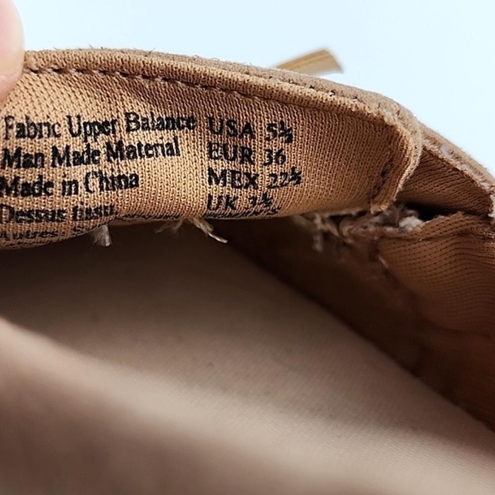 American Eagle Women's Loafer Boat Shoe Tan Textile Faux Suede Size 5.5 - Picture 15 of 16